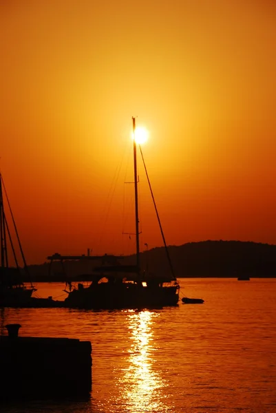 Захід сонця в порту — стокове фото