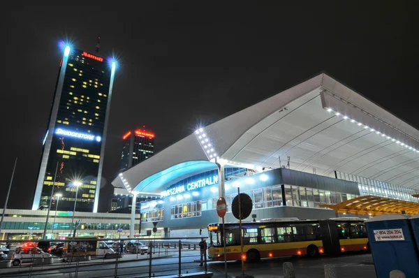 Varşova şehir gece hayatı