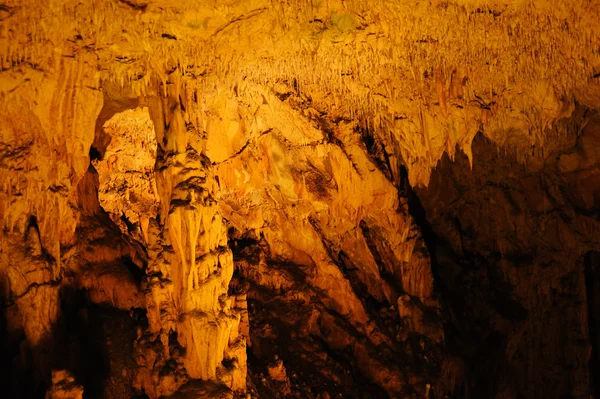 Biserujka печера, острові Крк, Хорватія — стокове фото