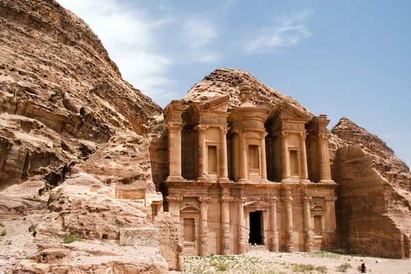 Rester af et gammelt tempel i Petra - Stock-foto