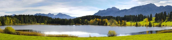 Krajobraz panoramiczny w Bawarii — Zdjęcie stockowe