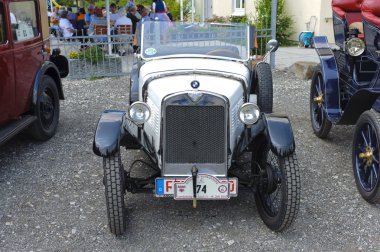 Oldtimer araba ralli