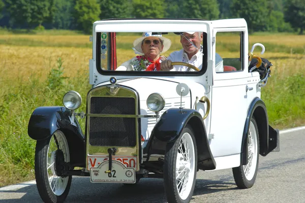 Rally de coches Oldtimer —  Fotos de Stock