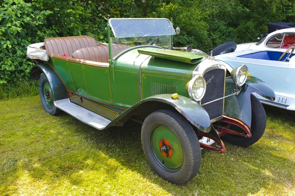 Oldtimer Samochód rajdowy — Zdjęcie stockowe