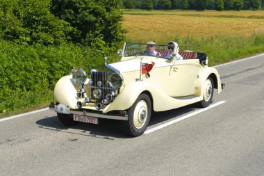 Oldtimer araba ralli