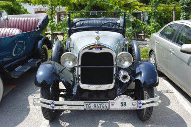 Oldtimer araba ralli