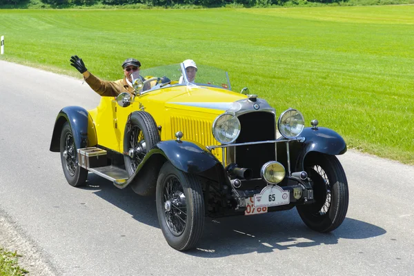 Rally de coches Oldtimer — Foto de Stock