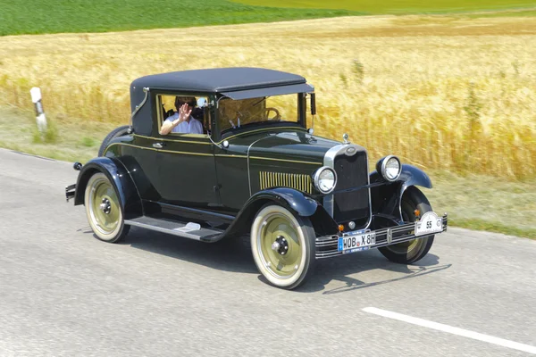 Oldtimer araba ralli