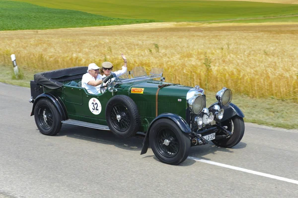 Rally di auto d'epoca — Foto Stock