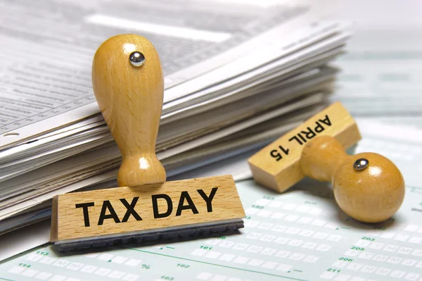 Tax day april 15th — Stock Photo, Image