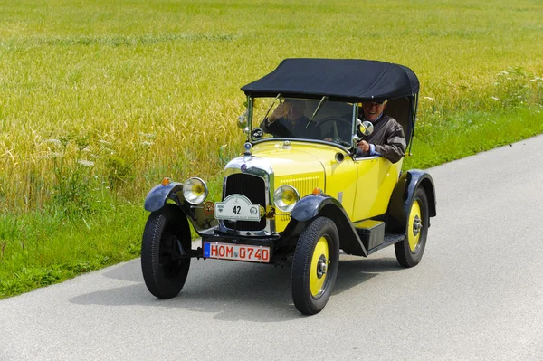 Rally para carros veteranos — Fotografia de Stock