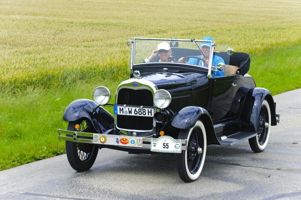 Rally for veteran cars — Stock Photo, Image