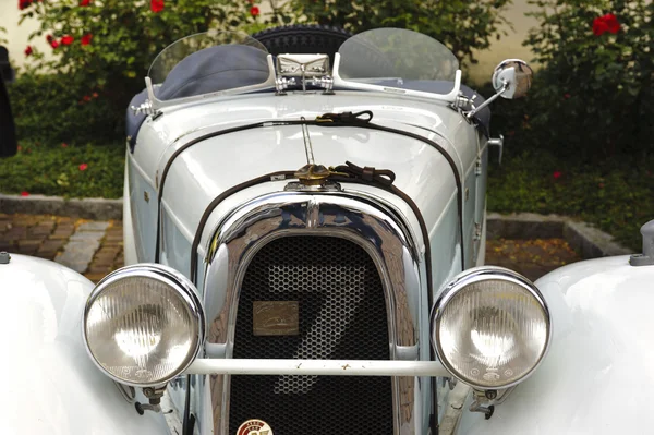 Rally for veteran cars — Stock Photo, Image