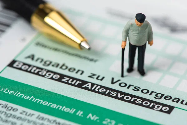 Formular Für Die Steuererklärung Beim Deutschen Finanzamt — Stockfoto