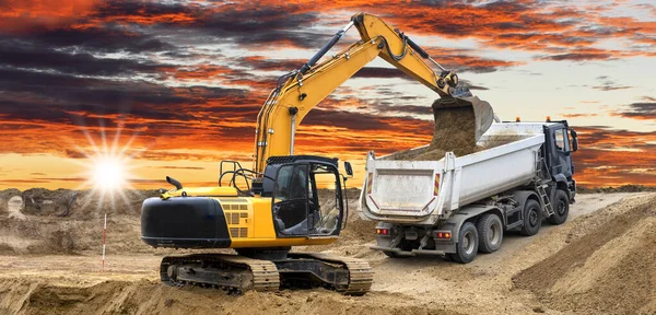 Excavator Digging Construction Site — Stok fotoğraf