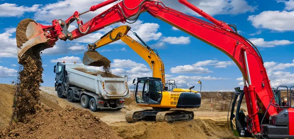 Excavator Digging Construction Site — Stok fotoğraf