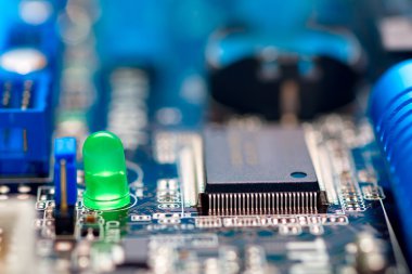 elektronik devre - yeşil diyot