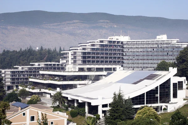 Montenegro. Mirando al Instituto Mediterráneo de Salud —  Fotos de Stock