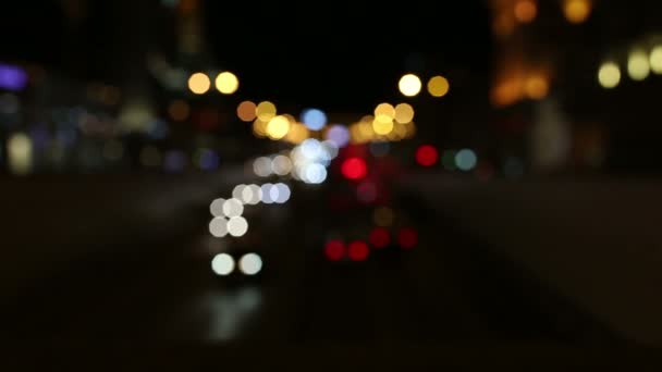 Moscow night car traffic. Out of focus — Stock Video