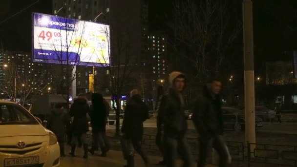Traficul de noapte în Moscova - tururi de timp — Videoclip de stoc