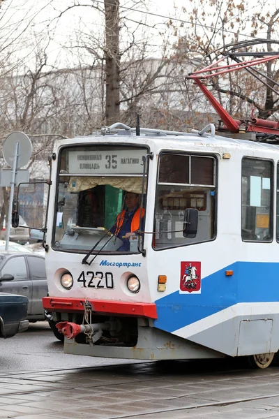 모스크바에서 거리에 시가 전차 궤도 — 스톡 사진