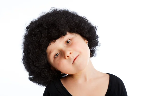 Ragazza bambino con parrucca afro . — Foto Stock