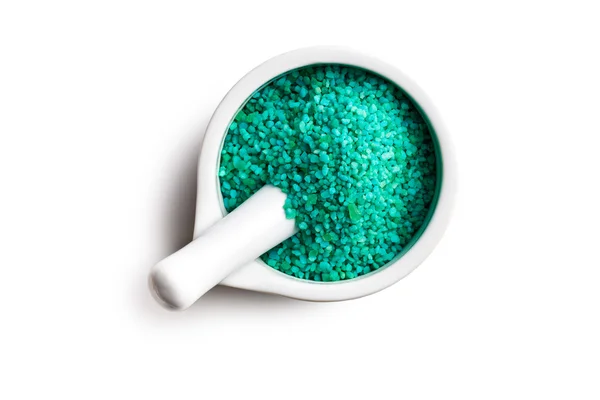 Green bath salt in mortar — Stock Photo, Image
