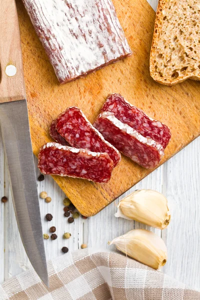 Gourmet sliced salami — Stock Photo, Image