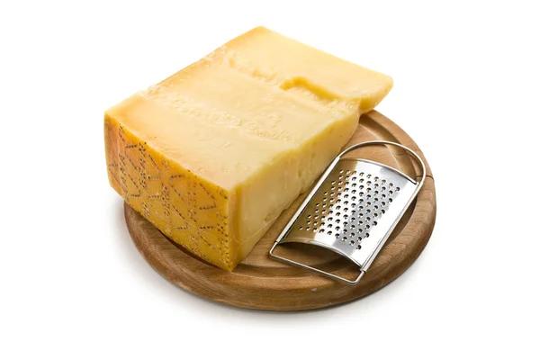 Итальянский твердый сыр — стоковое фото
