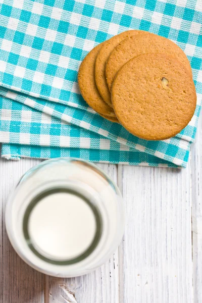 Mandel cookies på köksbordet — 图库照片