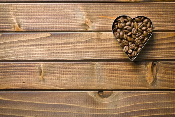 Kahve çekirdekleri kalp formunda — Stok fotoğraf