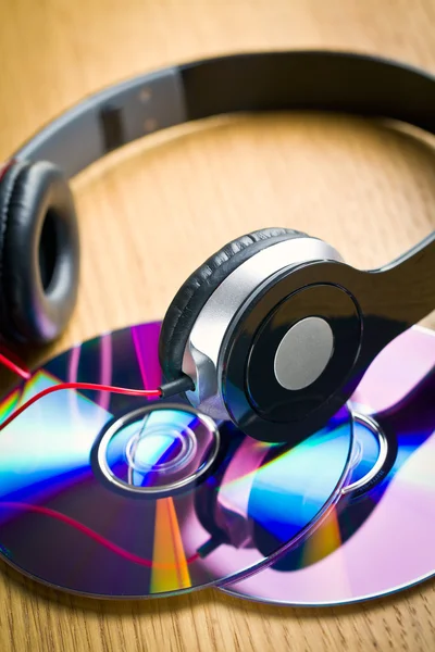 Headphones with cd — Stock Photo, Image