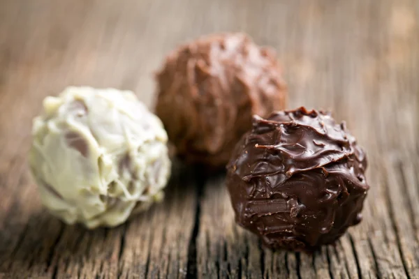 Různé čokoládové kuličky — Stock fotografie