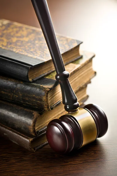 Judge gavel with old books — Stock Photo, Image