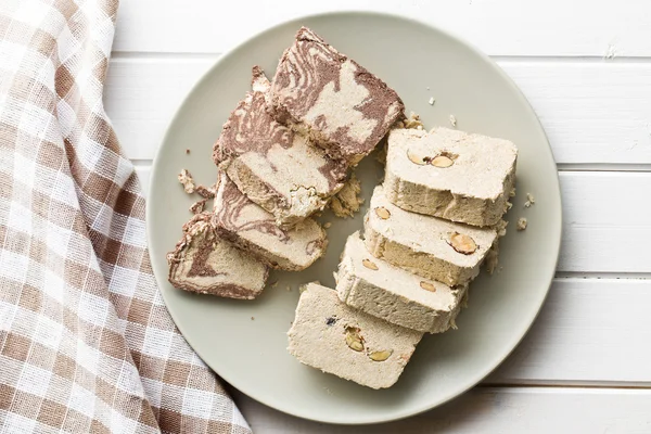 Pedaços de halva saborosa — Fotografia de Stock