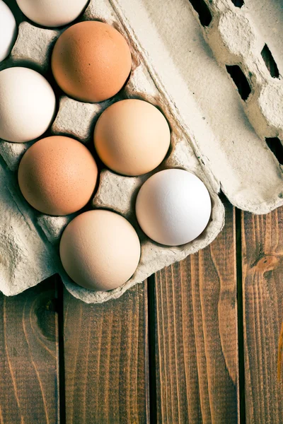 Eggs in egg box — Stock Photo, Image