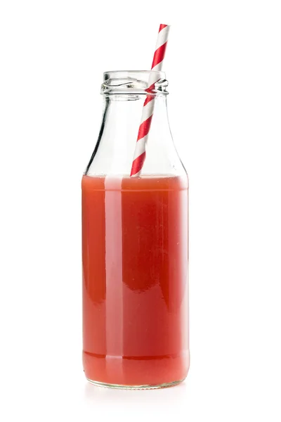 在玻璃中的草莓汁 — 图库照片