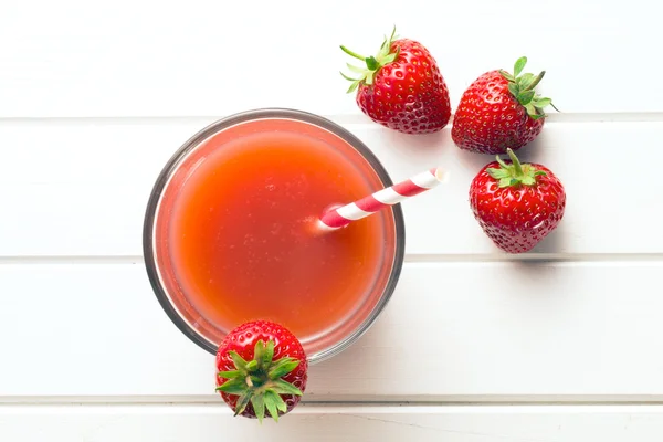 Strawberry juice in glass — Stock Photo, Image