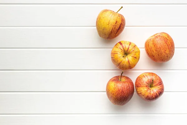 Fresh Autumn Apples White Table Top View — Stock Photo, Image