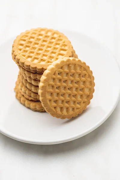 黄油饼干Butter Biscuits 盘子里的甜饼干 — 图库照片