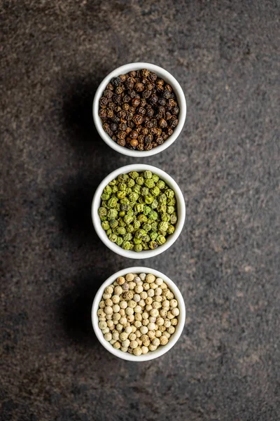 Three Different Types Pepper Spice Green White Black Peppercorn Bowls — Stock Photo, Image