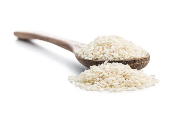 Tepelně Neupravená Rýže Carnarole Risotto Dřevěné Lžíci Izolované Bílém Pozadí — Stock fotografie