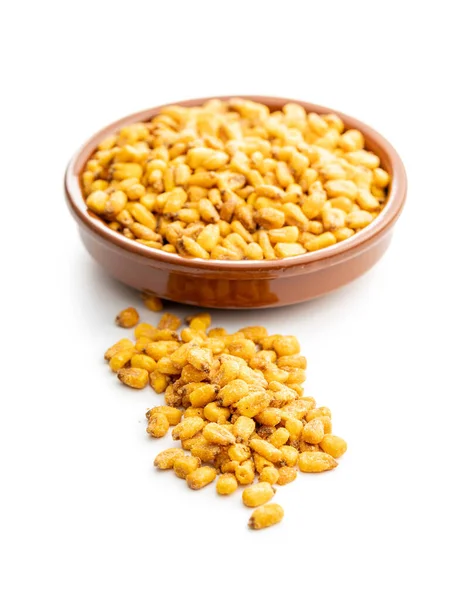 Gerösteter Gesalzener Mais Snack Isoliert Auf Weißem Hintergrund — Stockfoto