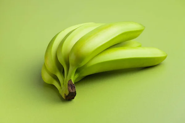 Unripe Green Bananas Green Table — Stock Photo, Image
