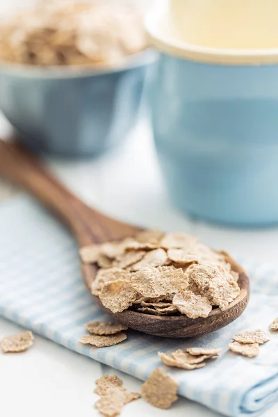 Whole Grain Cereal Flakes Wholegrain Breakfast Cereals Wooden Spoon Kitchen — Stockfoto
