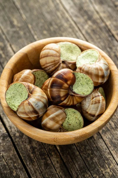 Slakken Met Peterselie Boter Bourgogne Escargot Slakken Kom Levering Van — Stockfoto