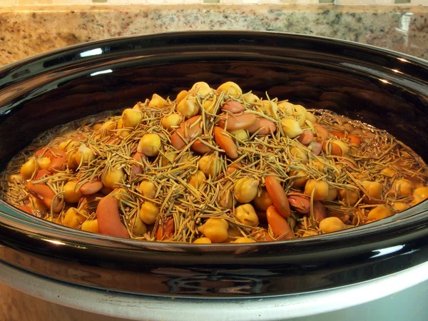 Beans in crock pot — Stock Photo, Image