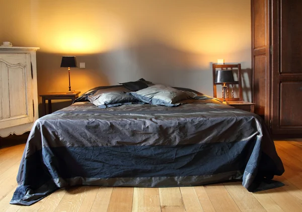 Hotel room with vintage design — Stock Photo, Image