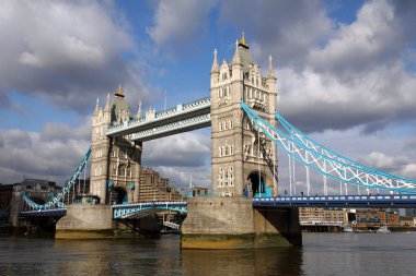 Kule Köprüsü, Londra.