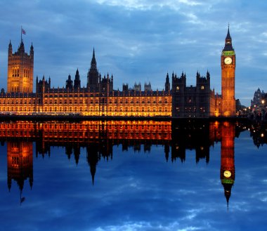 Londra'da big ben ile Westminster